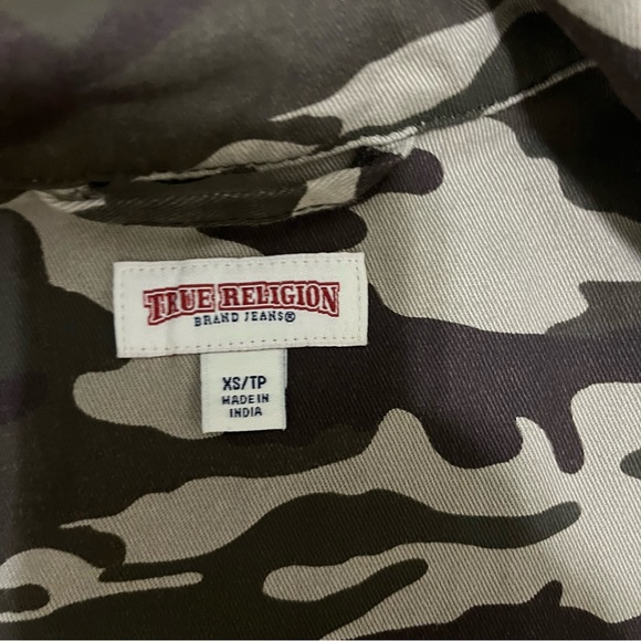 TRUE RELIGION Olive Camo Women’s Military Jacket XS New without Tags - Picture 4 of 9